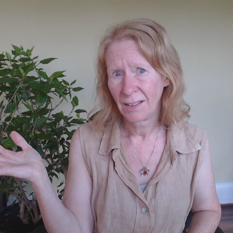 Photo of Dorothy looking incredulous